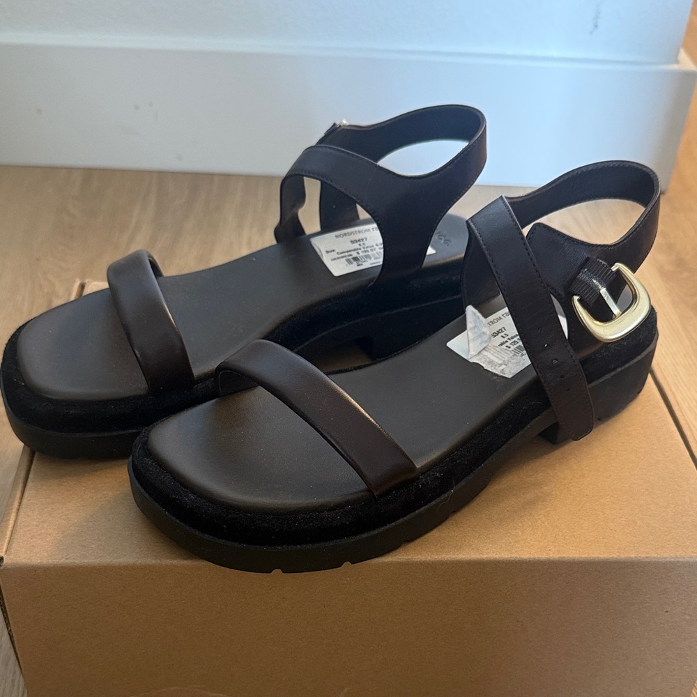 Vince Heloise chocolate brown Women’s Brown Buckle Strap Platform Sandals